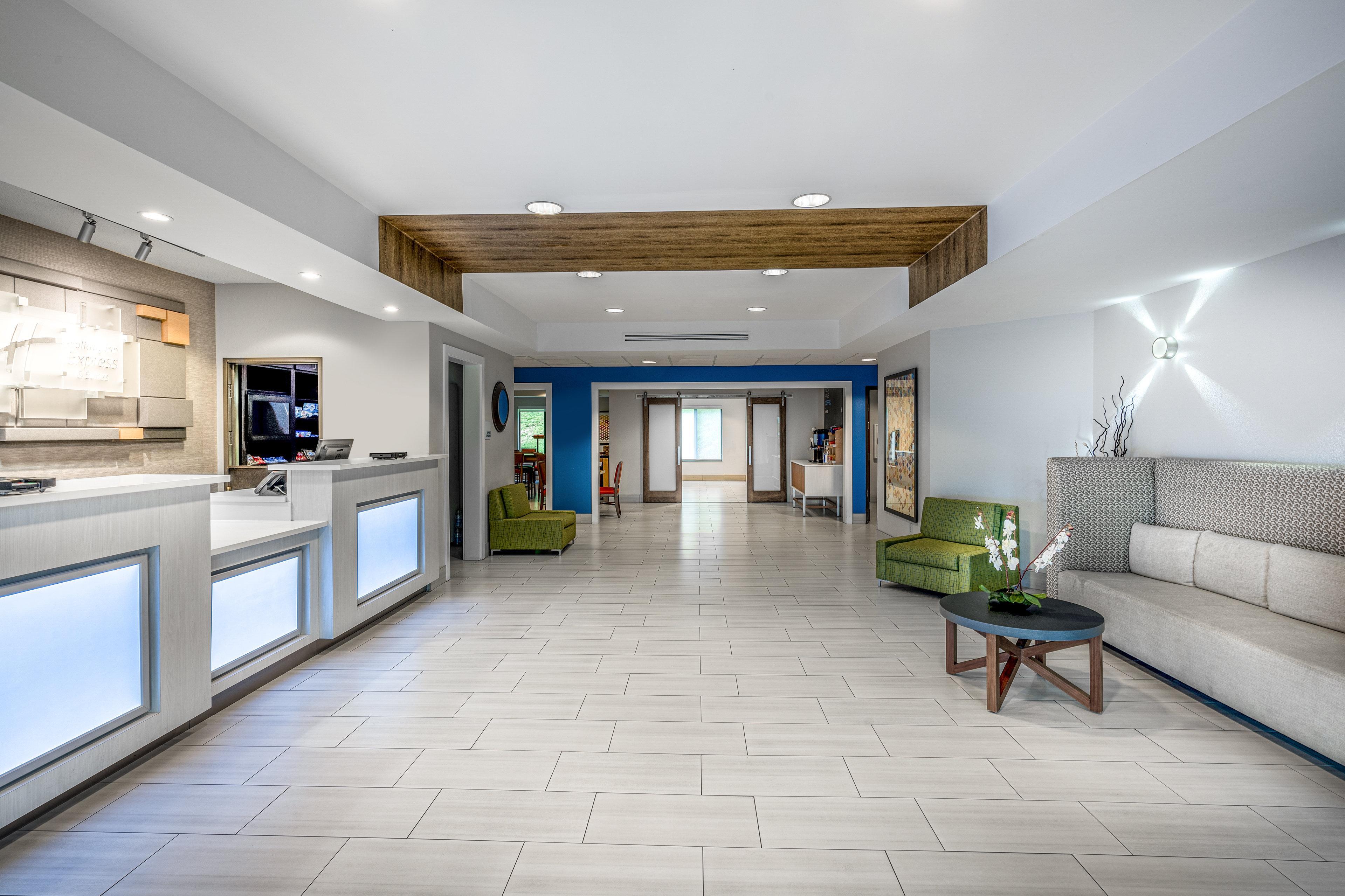 Holiday Inn Express & Suites Tell City By Ihg Екстериор снимка