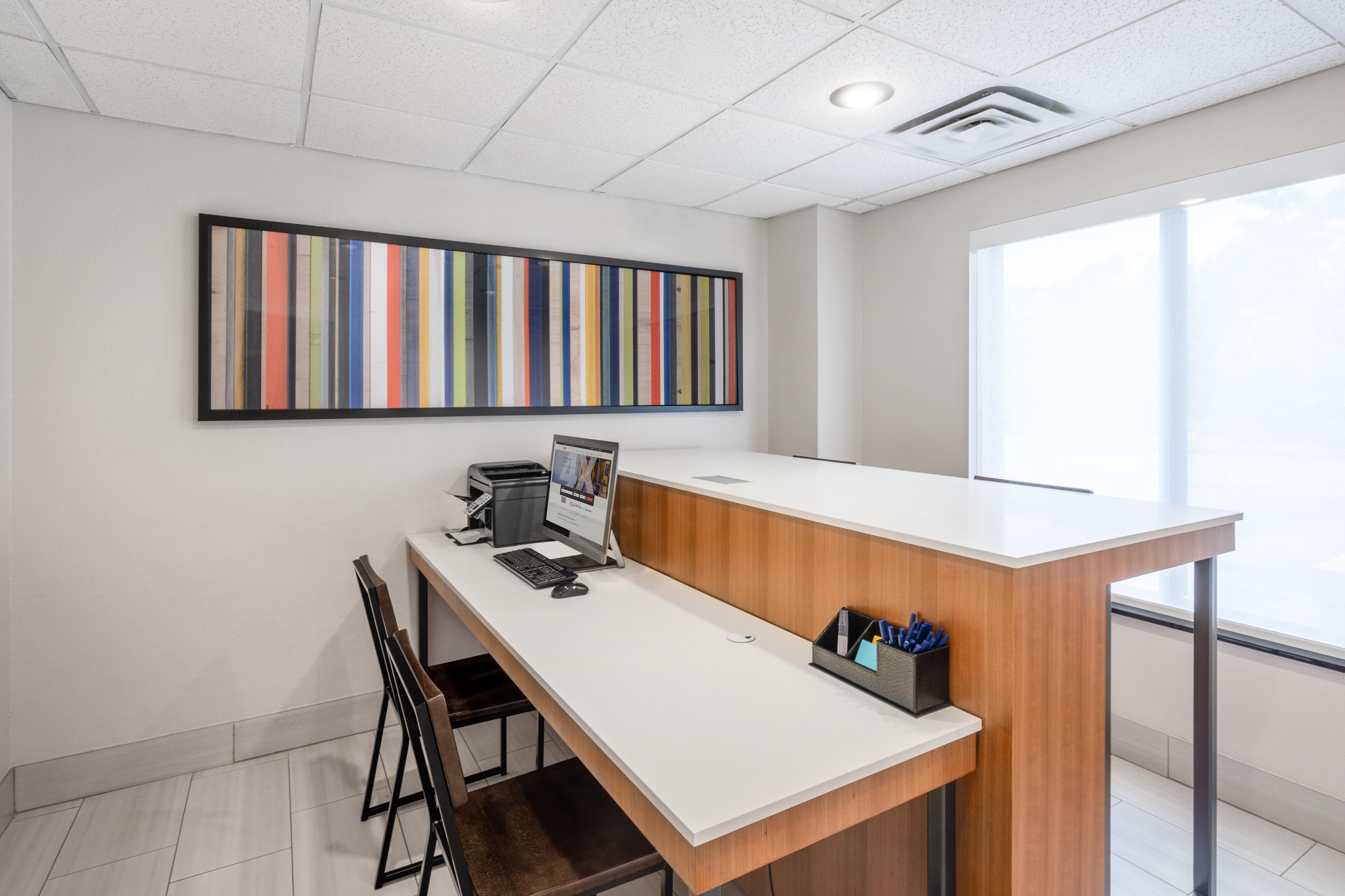 Holiday Inn Express & Suites Tell City By Ihg Екстериор снимка