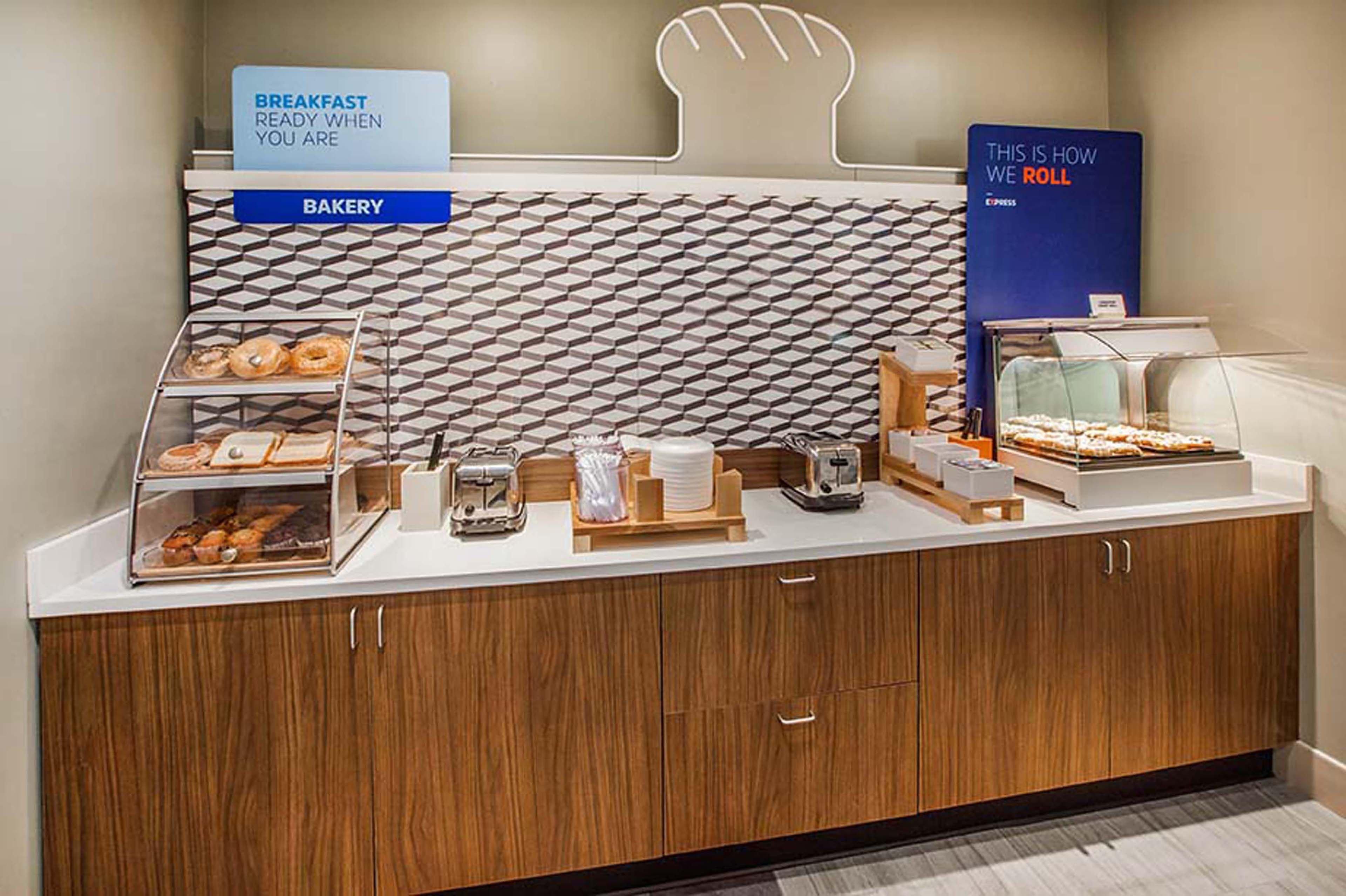 Holiday Inn Express & Suites Tell City By Ihg Екстериор снимка