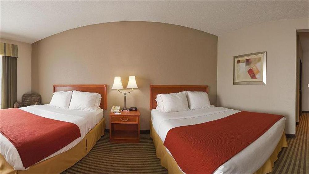 Holiday Inn Express & Suites Tell City By Ihg Екстериор снимка