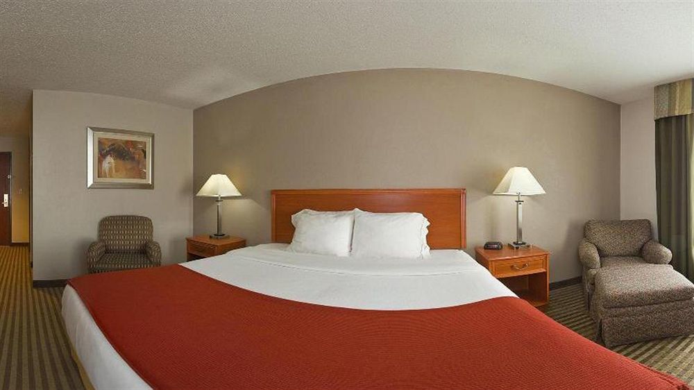 Holiday Inn Express & Suites Tell City By Ihg Екстериор снимка