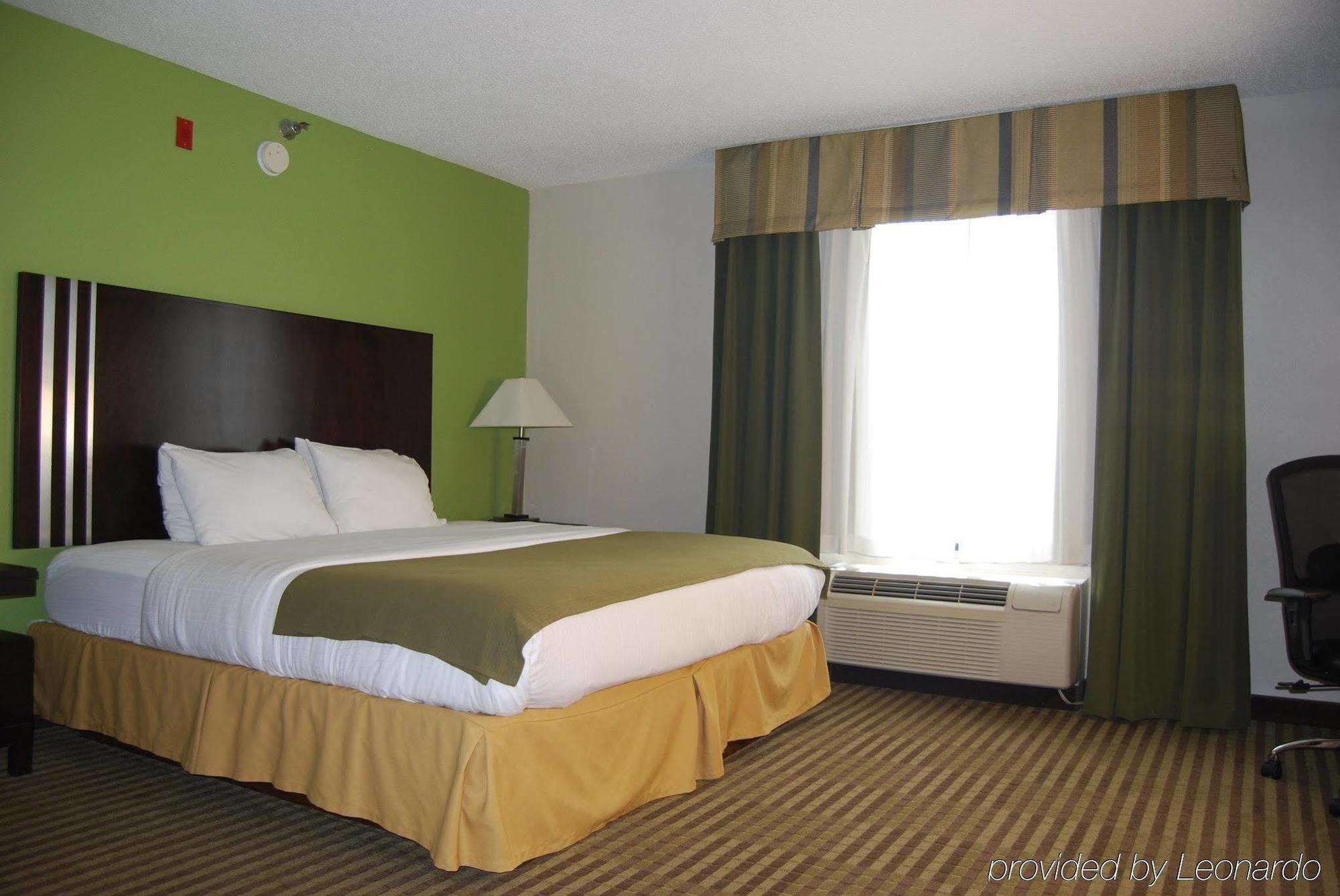 Holiday Inn Express & Suites Tell City By Ihg Екстериор снимка